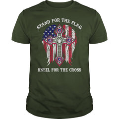 ATLANTA BRAVES FANS STAND FOR THE FLAG KNEEL FOR THE CROSS