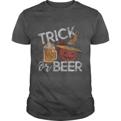 Trick Or Beer Funny Halloween Drinking Distressed T-Shirt
